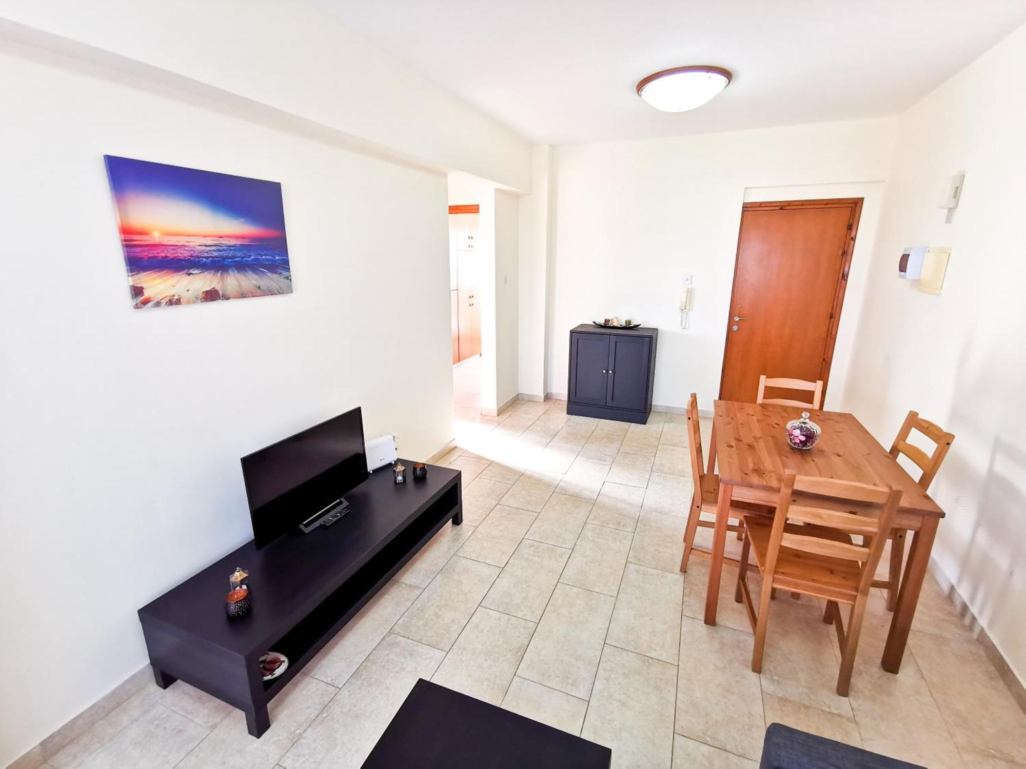 License To Chill Apartment Larnaca Exterior photo